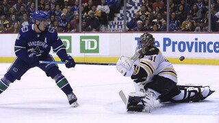 NHL: Slováci nebodovali, Halák s Bostonom padli v predĺžení