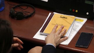 Neposlušní poslanci hlasovali s vládou, čaká ich trest