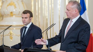 Vyhlásenia A. Kisku a E. Macrona v prezidentskom paláci