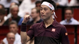 Nishikori mieri do semifinále vo Viedni, porazil Thiema