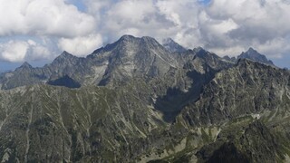 Tatry si vyžiadali ďalšiu obeť, pod Rysmi našli zmrznuté telo