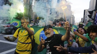 Kľúčové brazílske voľby vyhral pravicový populista Bolsonaro