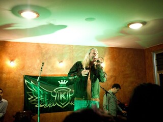 Čísla vraj nepustia. Spevák Greksa nezabojuje o post starostu