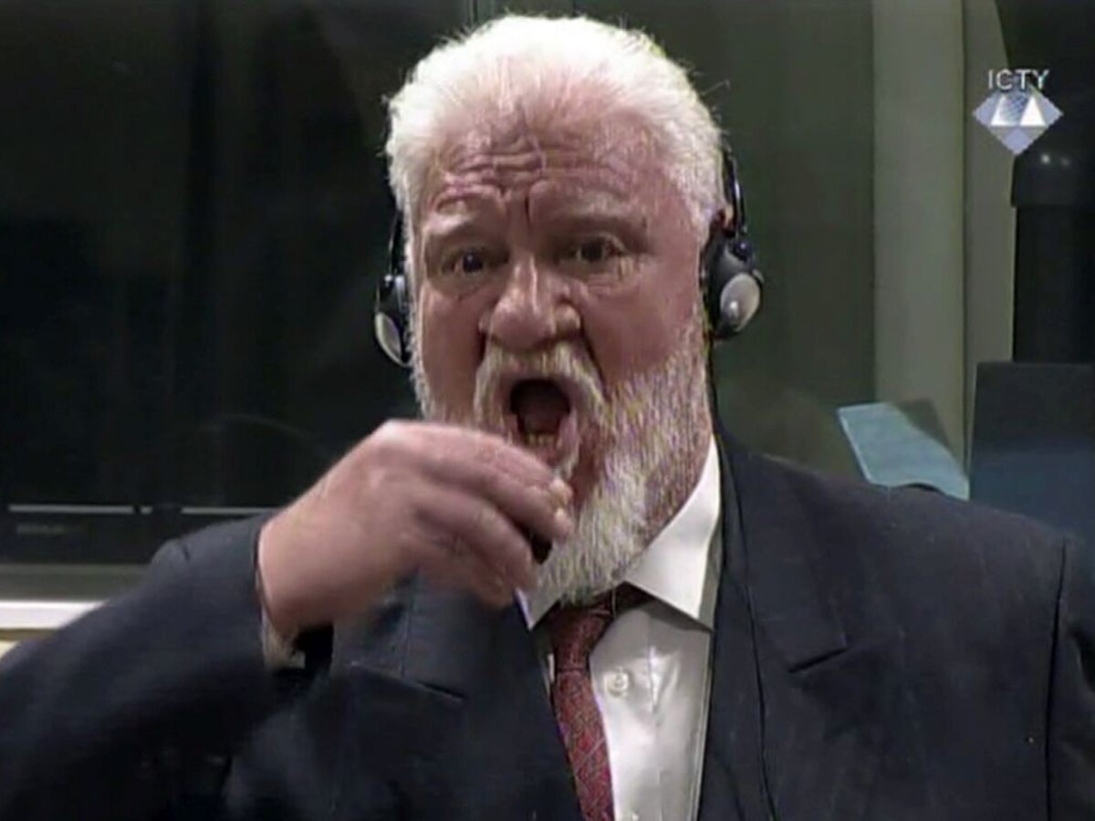 Generál spáchal samovraždu priamo na súde. Ako, zostáva záhadou