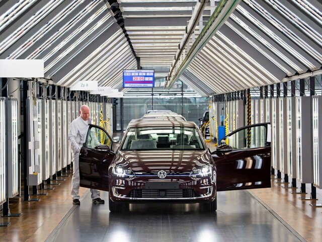 Akútny nedostatok čipov hlási aj bratislavská automobilka, obmedzí výrobu