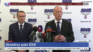 SNS kritizovala dokument o migrácii, Most stojí za Lajčákom