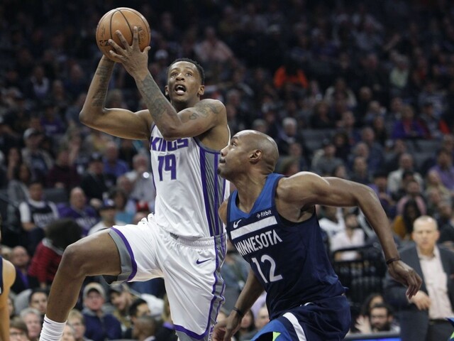 NBA: Embiid žiaril proti Charlotte, rozhodlo sa až v predĺžení