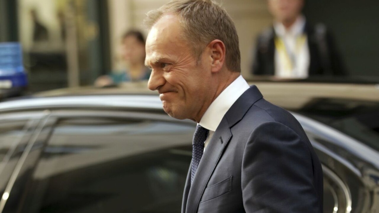 Tusk prirovnal poľskú vládu k boľševikom. Je možné ich poraziť, tvrdí