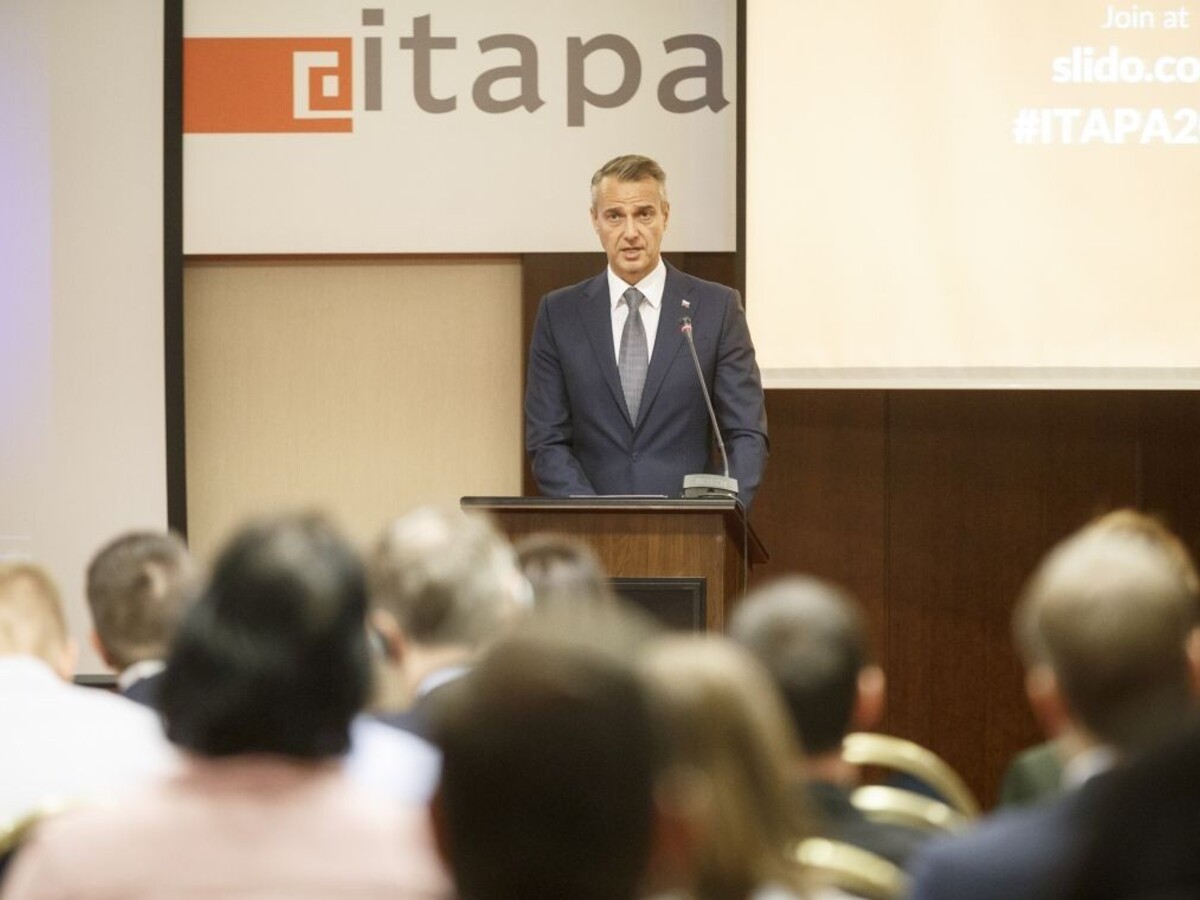 Ľuďom sme ušetrili čas aj peniaze. Raši zhodnotil zákon proti byrokracii