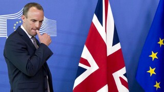 Pre nesúhlas s dohodou o brexite končí už druhý britský minister