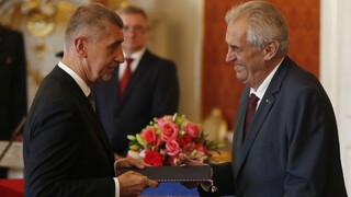 Zeman má v Babišovej kauze jasno. Ak padne vláda, poverí ho znova