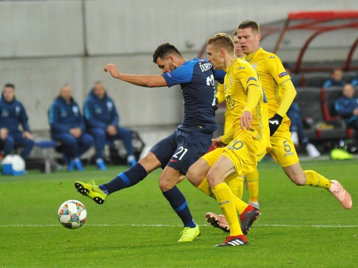 Slováci triumfovali nad Ukrajinou, Hapal mal úspešnú premiéru
