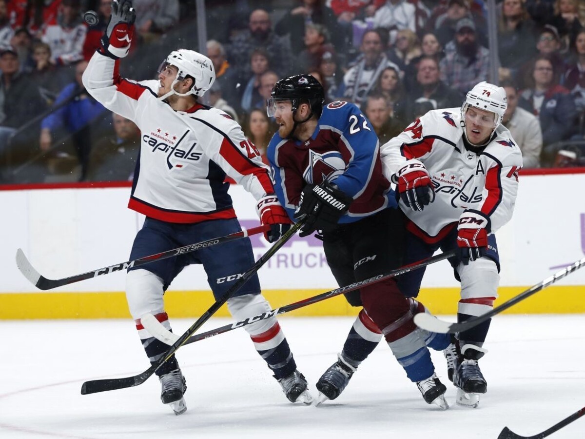 NHL: V šiestich dueloch sa až päťkrát predlžovalo