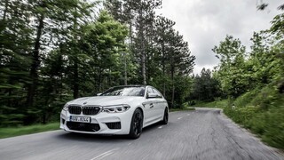 Krotenie beštie BMW M5 a a test modernizovaného Nissan Qashqai