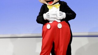 Zostarol aj Mickey Mouse, kultová postavička oslávila 90 rokov