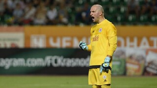 Škóti hľadali ostrieľaného brankára, voľba padla na Slováka Muchu