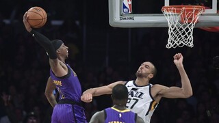 NBA: Suns nečakane zdolali Milwaukee, Houston neuspel