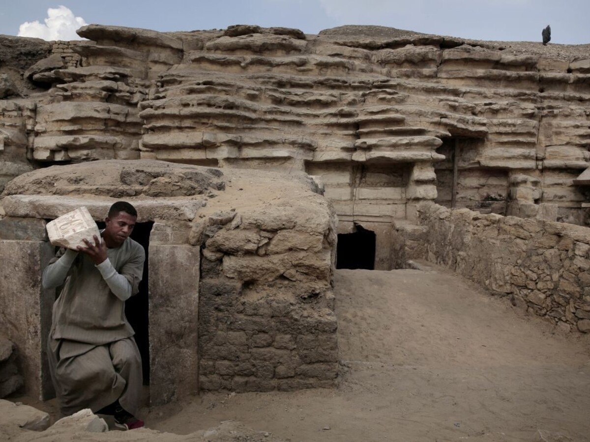 V Egypte objavili novú hrobku, ukrývala tisícky sošiek