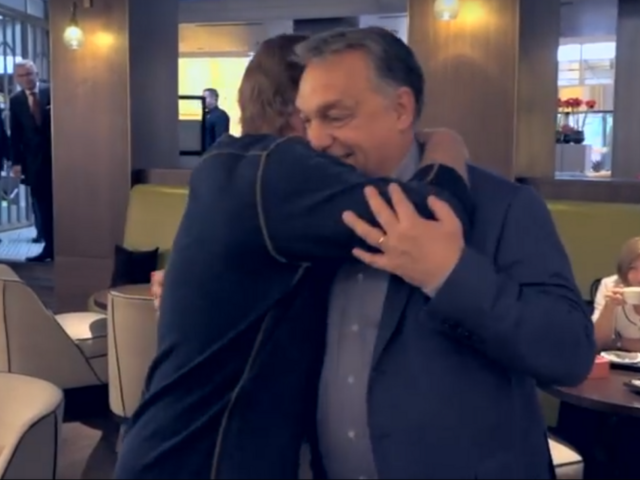 Orbán má fotografiu s Chuckom Norrisom, porozumeli si