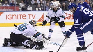 NHL: Slovenskí hokejisti nenastúpili, Matthews si pripísal body