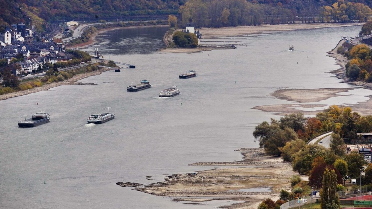 Nemecko rieka sucho vysychanie nízka hladina 1140 px (SITA/AP)