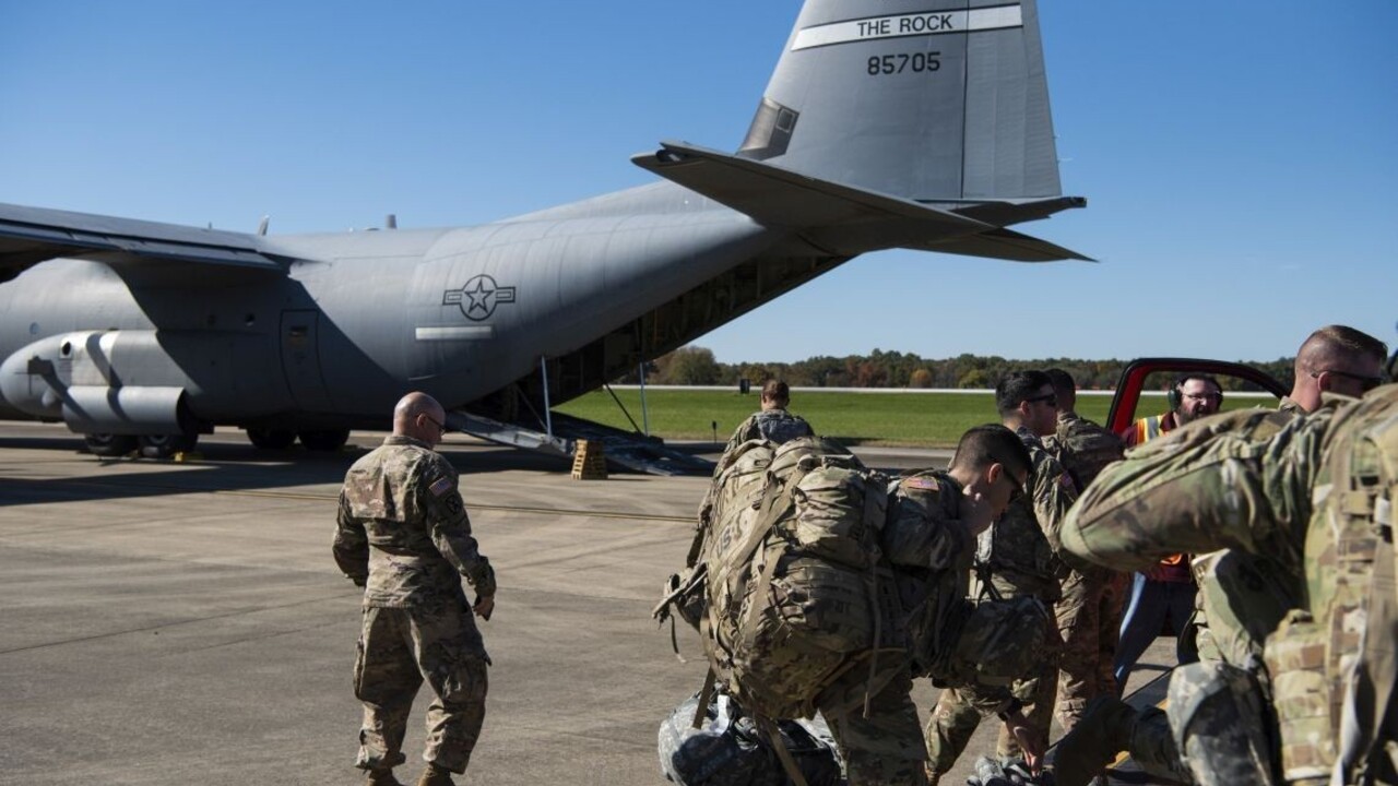 Koalícia vedená USA vykonala nálety, cieľom mal byť vodca IS