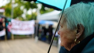 Vyše miliónu ľudí začínajú vyplácať vianočné príspevky