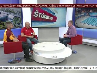 ŠTÚDIO TA3: V. Železník a T. Klobučník o MS v plávaní v krátkom bazéne