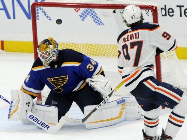 NHL: Oilers zdolali Blues v nájazdoch, Anaheim vyhral nad Chicagom
