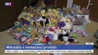Mikuláš navštívil deti v nemocnici, priniesol balíčky i kopec zábavy