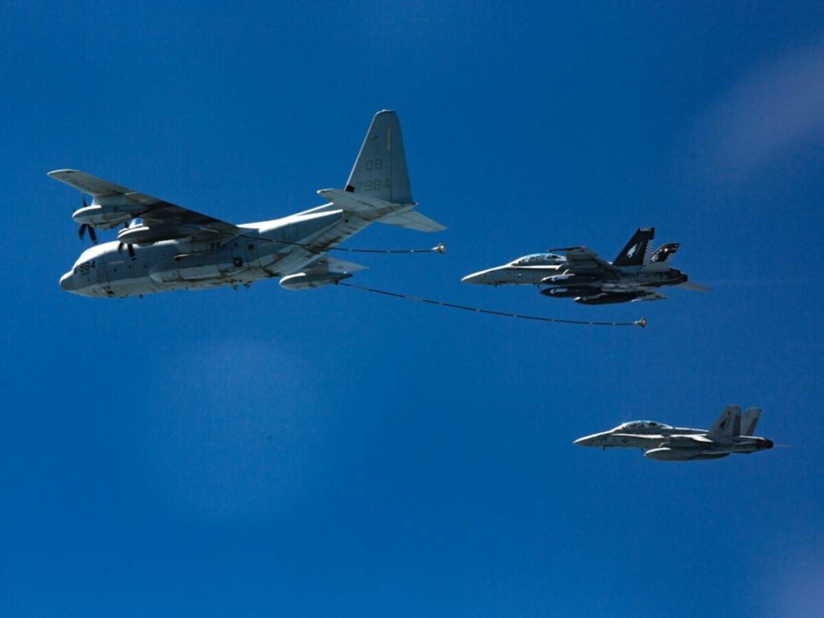 stíhačky lietadlá F/A-18D Hornets 1140 px (SITA/AP)