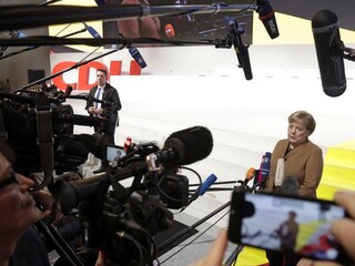 Konzervatívne strany v Nemecku si polepšili, ukázal to prieskum