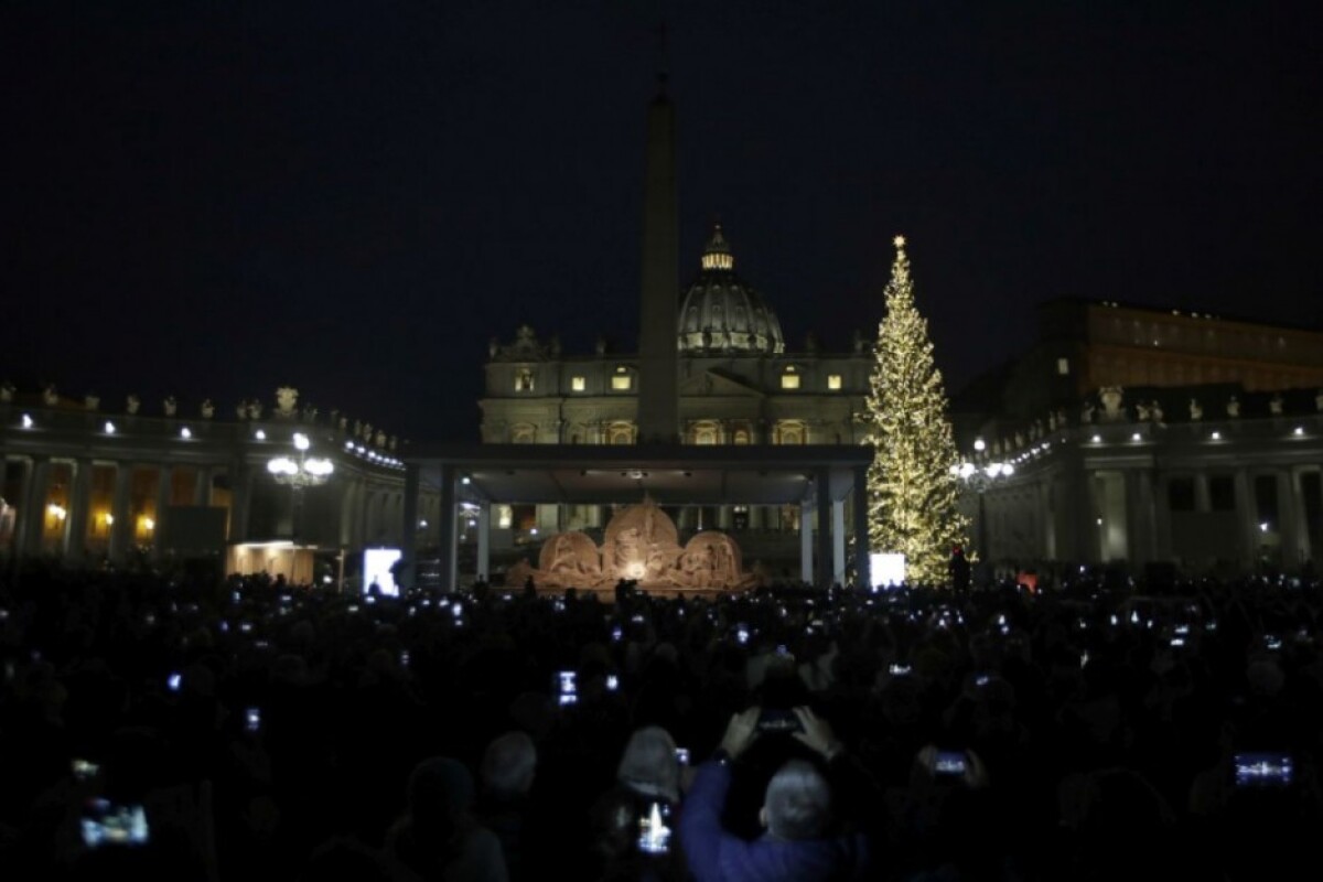 vatican-christmas-59707-16495cd4eeae4f5e99ec79acd8f0a0b0_f00ac9fb.jpg
