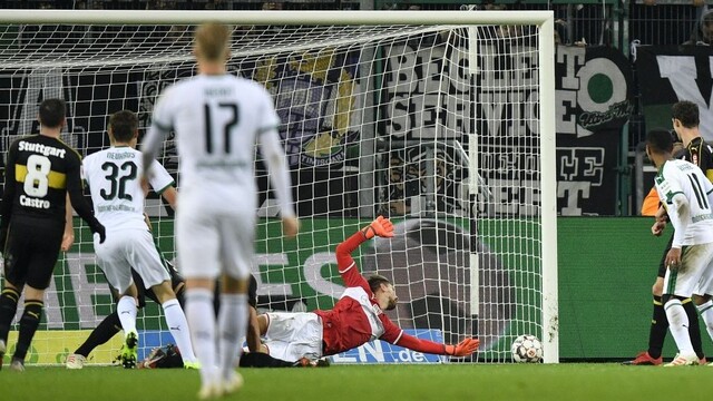 Mönchengladbach odstavil súpera tromi gólmi v druhom polčase