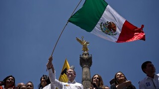 Mexičania budujú novú rafinériu, chcú byť sebestačnejší