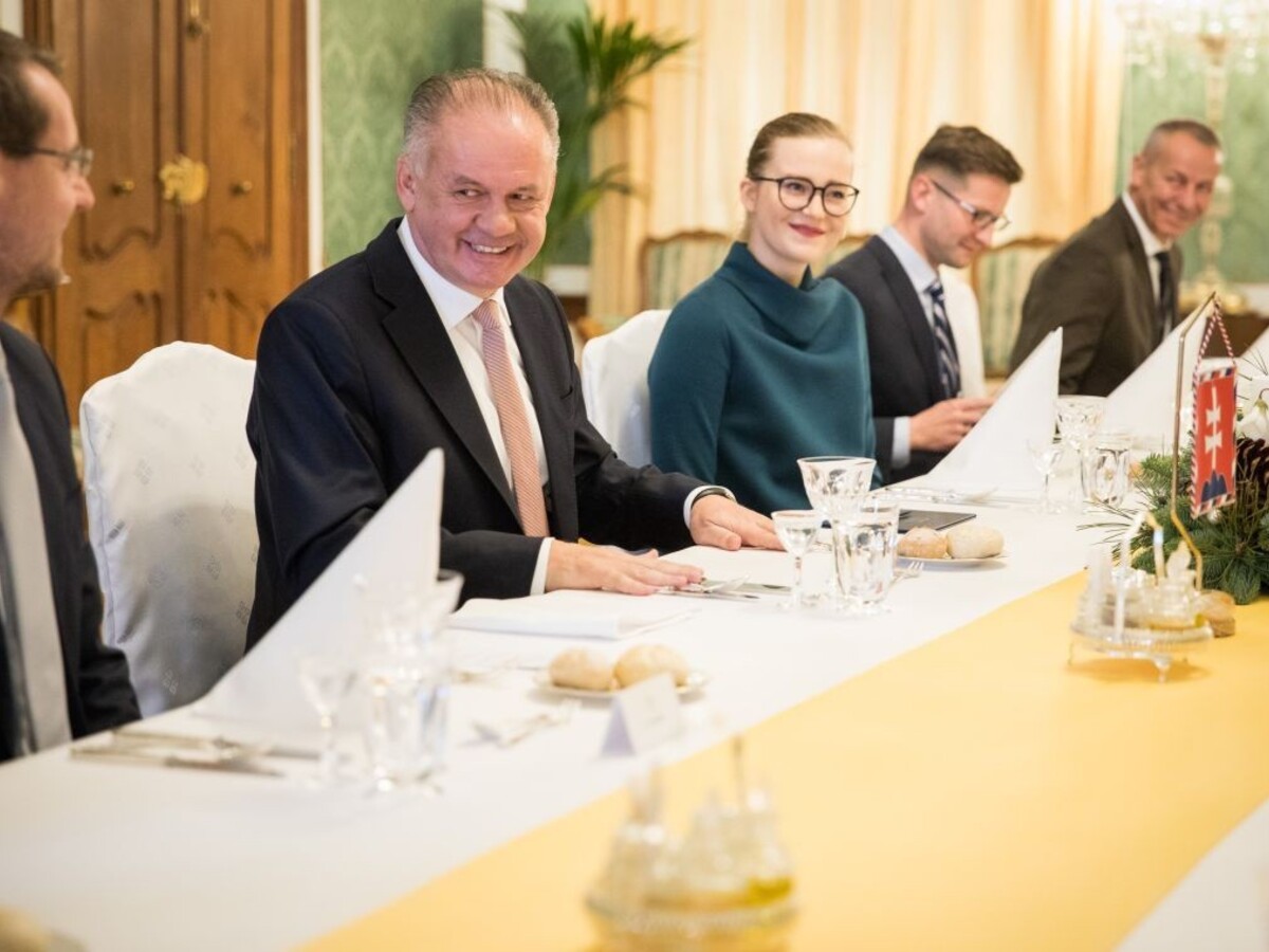 Kiska obedoval s novými primátormi, hovorili o problémoch miest