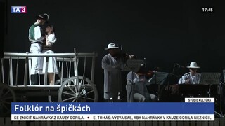 Ocenenie pre Dušana Kállaya / O koncerte Vianoce v Bratislave / Na vernisáži spoločnej výstavy / Folklór na špičkách / Užitočná fotografia v SNG / Tvorba Adama Szentpéteryho