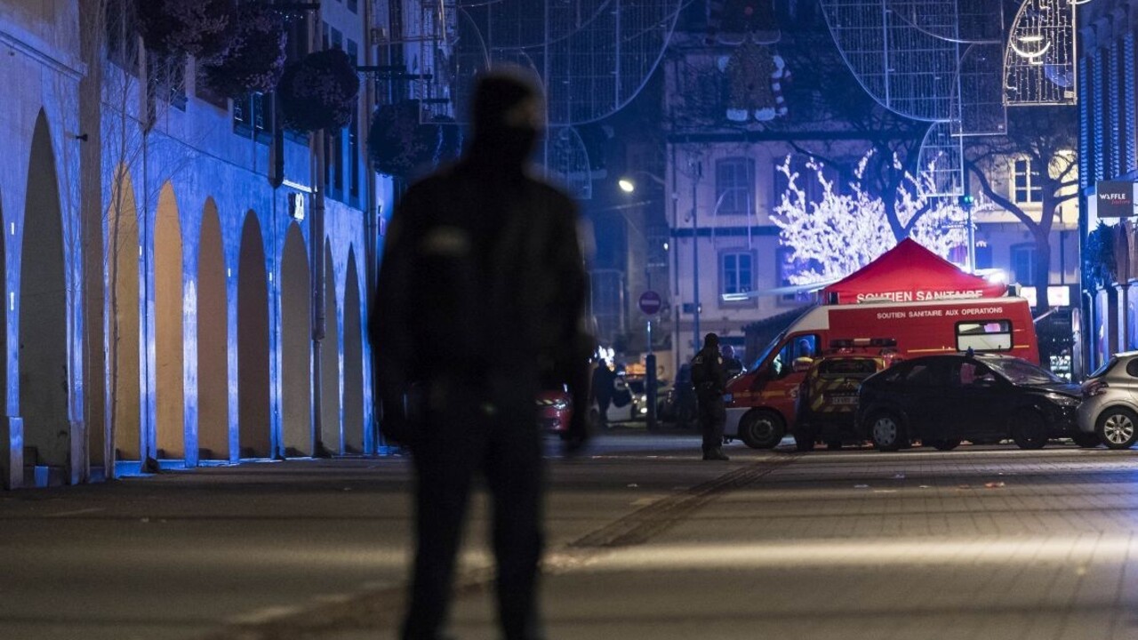 Známy delikvent. Strelca zo Štrasburgu usvedčili už ako tínedžera