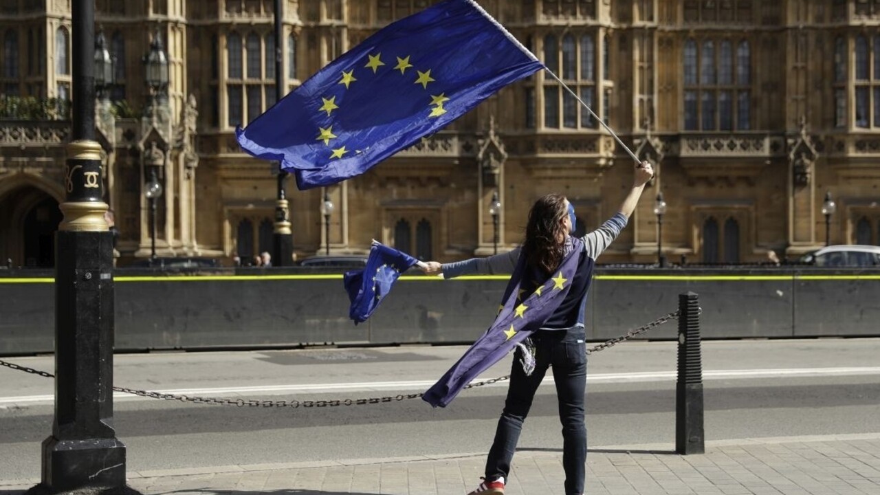 Tvrdý brexit môže aj na Slovensku ohroziť tisíce pracovných miest