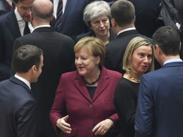 V Bruseli sa zišli lídri EÚ, hlavnou témou samitu je brexit