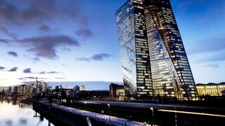 Európska centrálna banka naznačila, že v júli začne zvyšovať úrokové sadzby