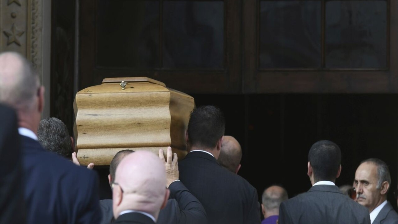 Za pohreb si na západe priplatia, mesto zmenilo poplatky