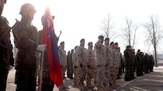 Platy vojakov budú vyššie, rezort chce ich povolanie zatraktívniť