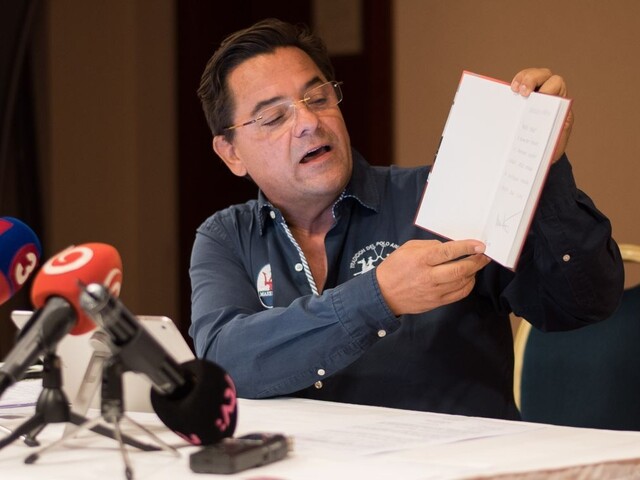 Komu adresoval Kočner motáky? Obhajca niektoré mená poprel