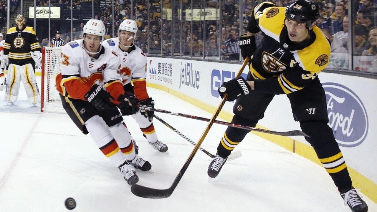 Chára absolvoval prvý tréning po zranení, jeho návrat je otázny