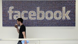 Facebook čelí žalobe, podľa prokuratúry klamal klientom