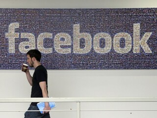 Facebook čelí žalobe, podľa prokuratúry klamal klientom