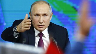 Hrozba jadrovej vojny narastá, tvrdí Putin a žiada rovnováhu