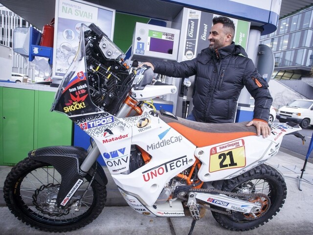Motocyklový pretekár Jakeš sa pripravuje do finále Rely Dakar