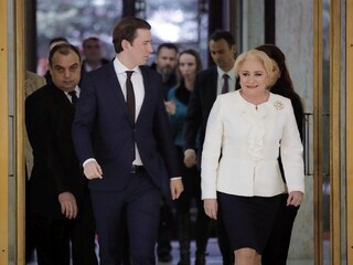V Rumunsku schválili zdanenie bánk, Kurz ich však varoval